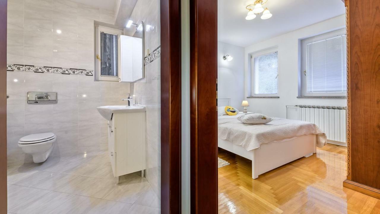 Central Apartment Smiley - Free Parking Zagreb Exterior foto